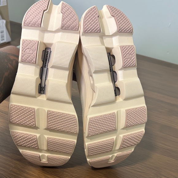 On Running Women’s Cloudmonster Moon Fawn Sneakers Sz 8.5 NIB - Picture 9 of 12